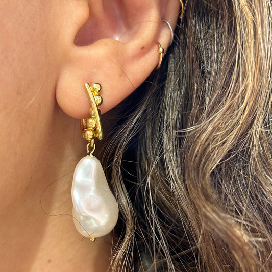 Pearl Earring
